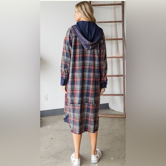 Mineral Washed Plaid Button Up Long - Picture 2 of 7